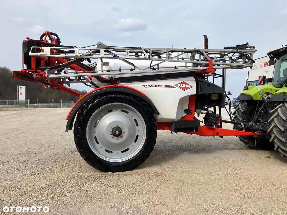 Kuhn Lexis 3000 - 9