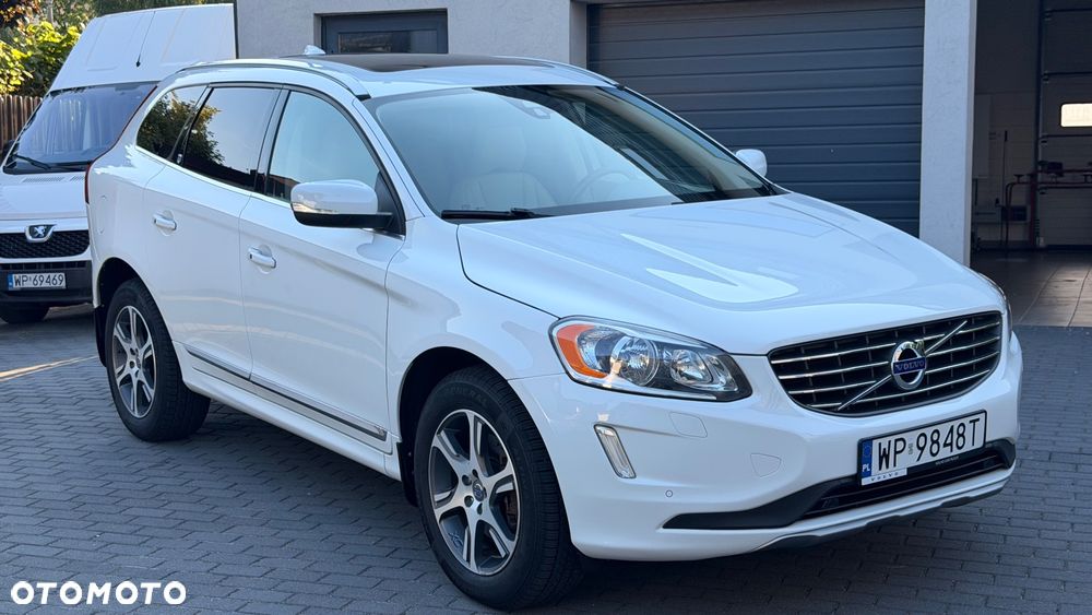 Volvo XC 60 T6 AWD Geartronic Summum - 3