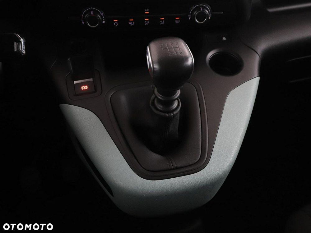 Citroën Berlingo M 1.2 PureTech Plus S&S - 28