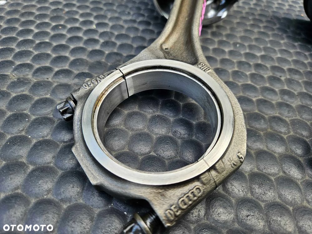Tłok Tłoki 059AB BHS Korbowód Korba Panewki 2.7 TDI V6 Audi A6 C6 - 12