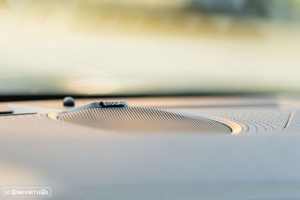 Peugeot 408 180 e-EAT8 GT - 30