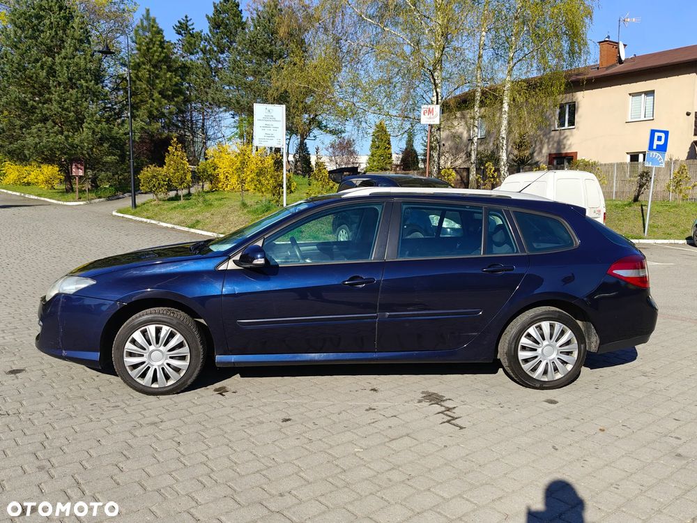 Renault Laguna 2.0 dCi FAP Initiale - 4