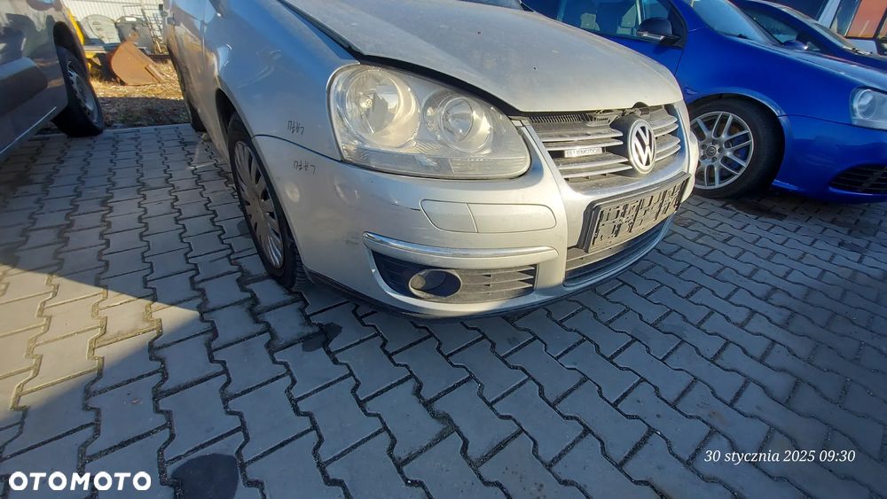 Volkswagen Golf V Kombi Zderzak Przód Przedni LA7W - 1
