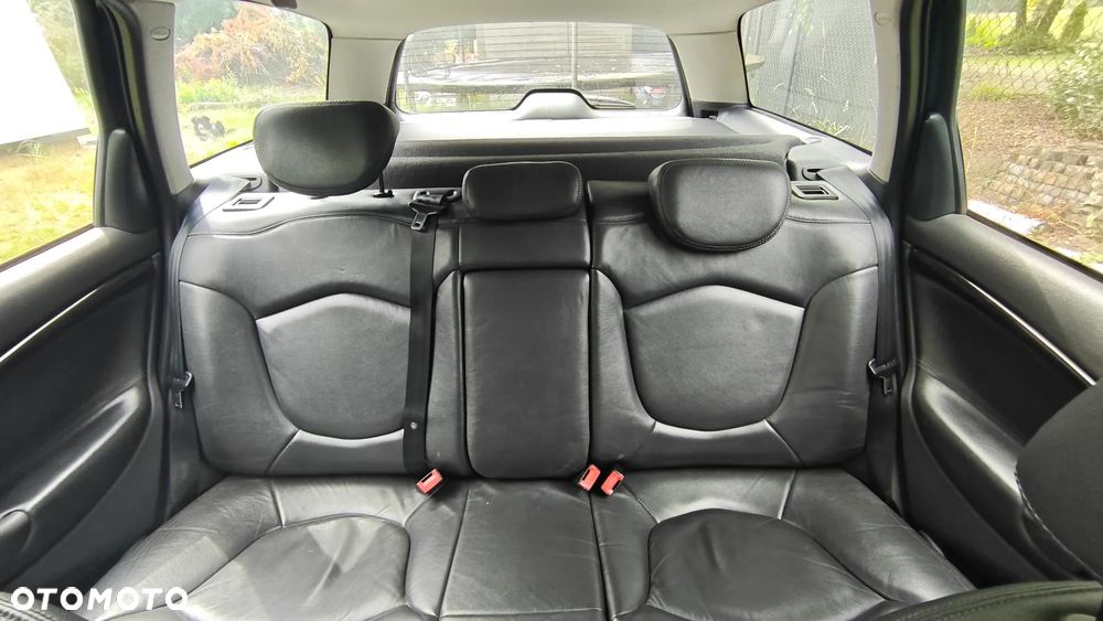 Citroën C5 II 2.0 HDi Exclusive - 3