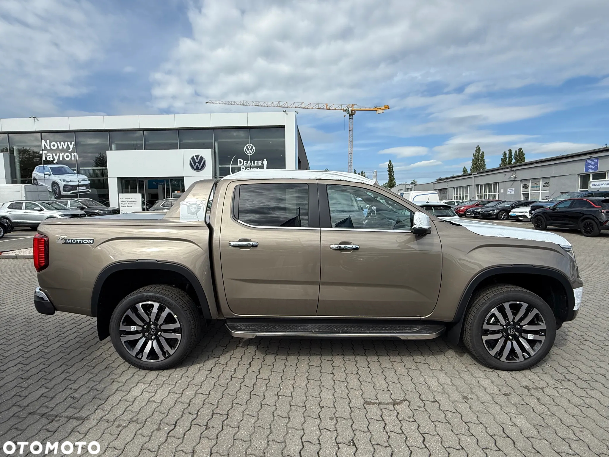 Volkswagen Amarok 3.0 V6 TDI 4Mot Aventura - 4