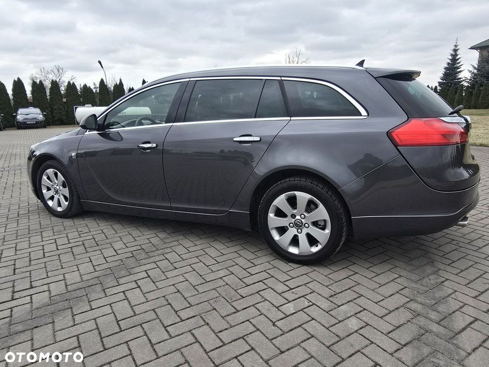 Opel Insignia - 12