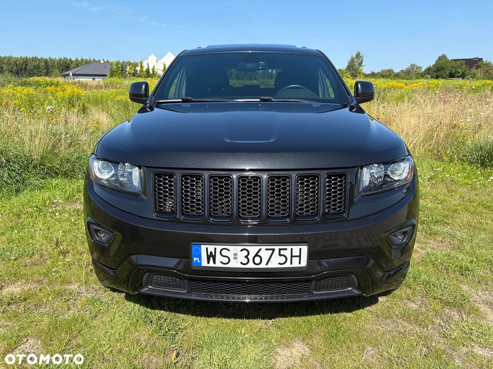 Jeep Grand Cherokee - 10