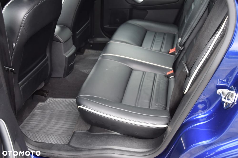 Ford Mondeo 2.0 TDCi Titanium X - 23