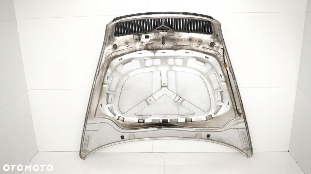 MASKA POKRYWA SILNIKA SKODA OCTAVIA II 08-13R - 11