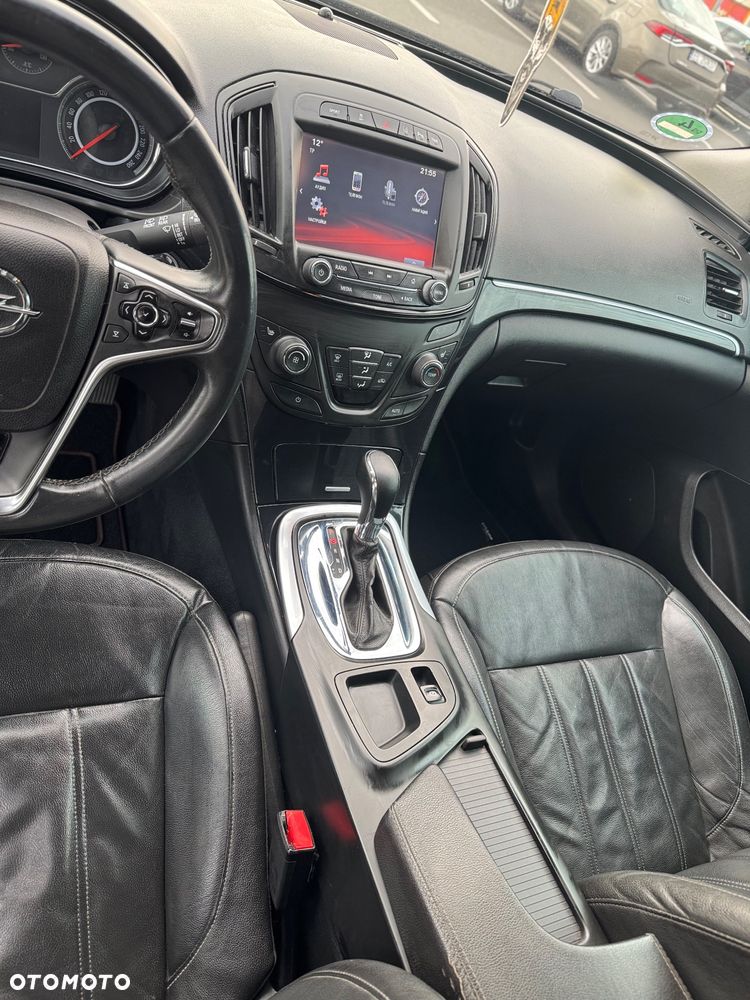 Opel Insignia 2.0 Bi Turbo CDTI 4x4 - 11