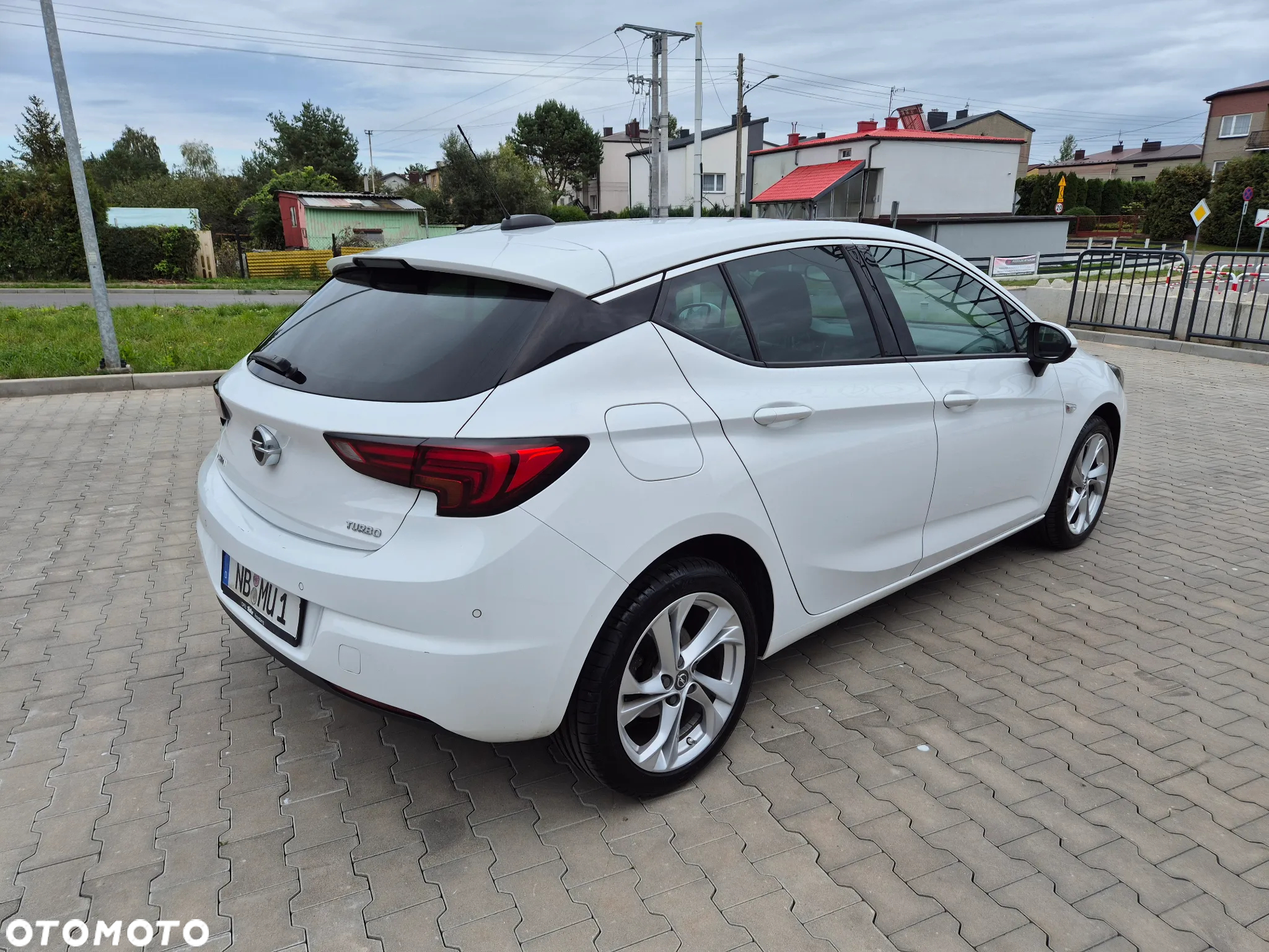 Opel Astra 1.4 Turbo Innovation - 3