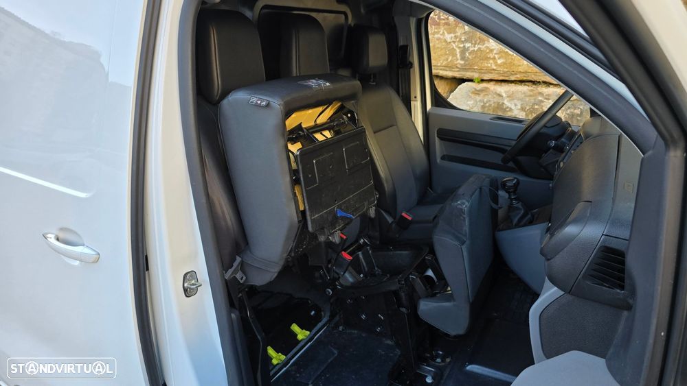 Peugeot Expert 2.0 BlueHDi L1H1 Premium Compact - 40