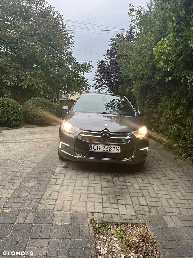 Citroën DS4 2.0 BlueHDi SportChic S&S EAT6 - 6