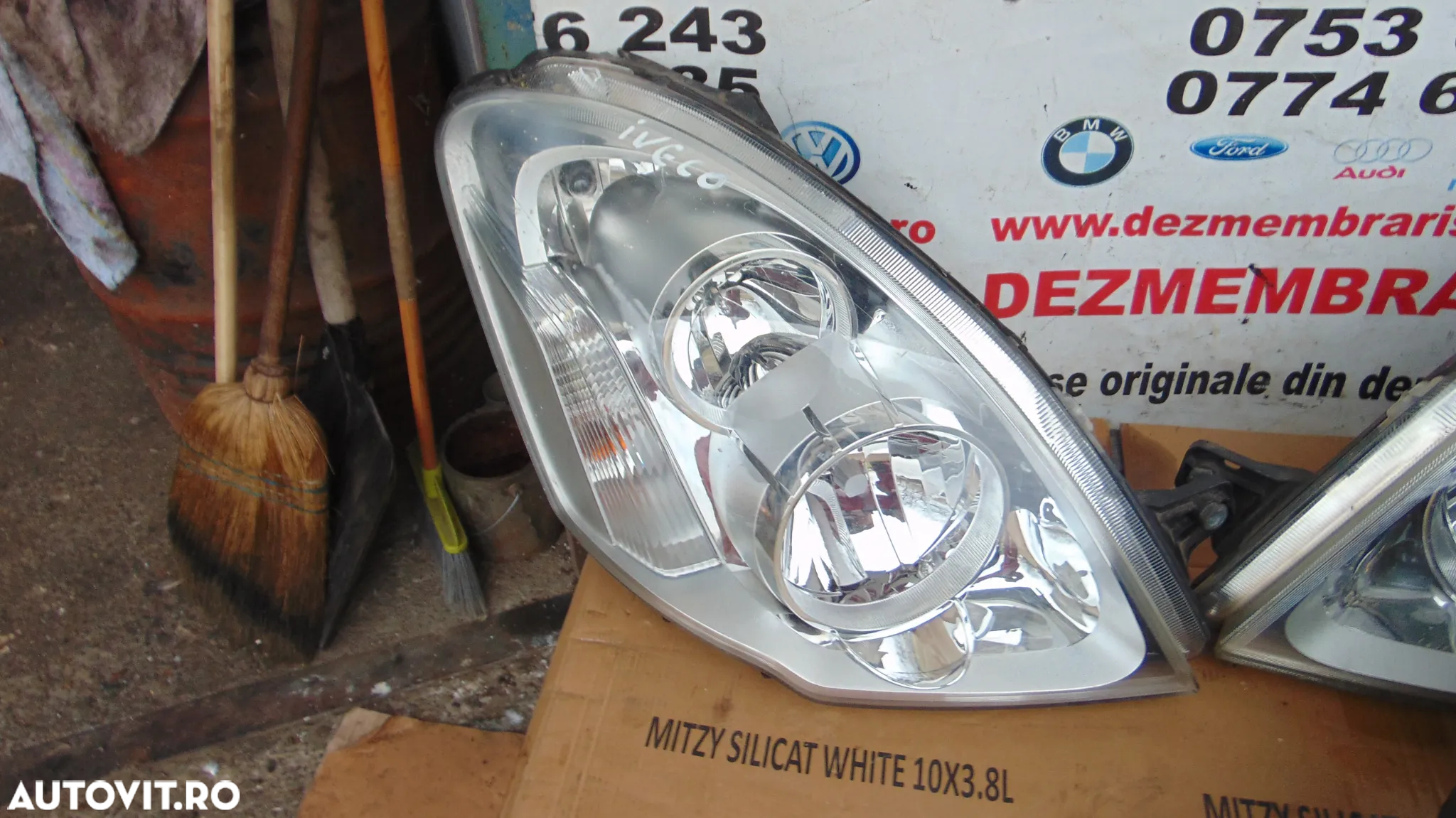 Far Iveco Daily 2011-2014 faruri iveco daily 5 stanga dreapta facelift dezmembrez - 3