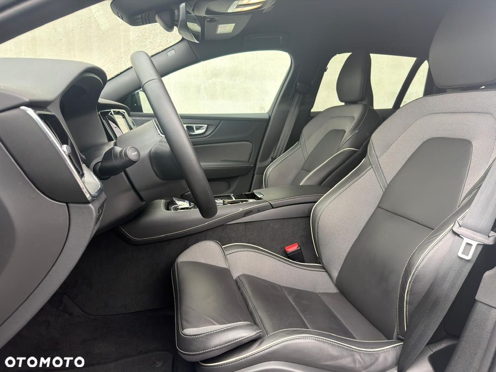 Volvo V60 - 10