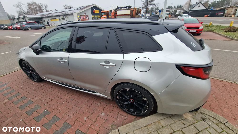 Toyota Corolla 2.0 Hybrid GR Sport - 38