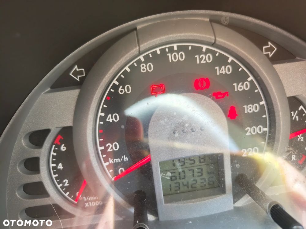 Volkswagen Fox 1.2 - 8