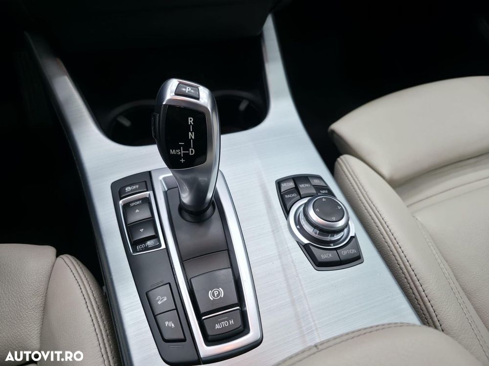 BMW X3 xDrive20d Aut. - 12