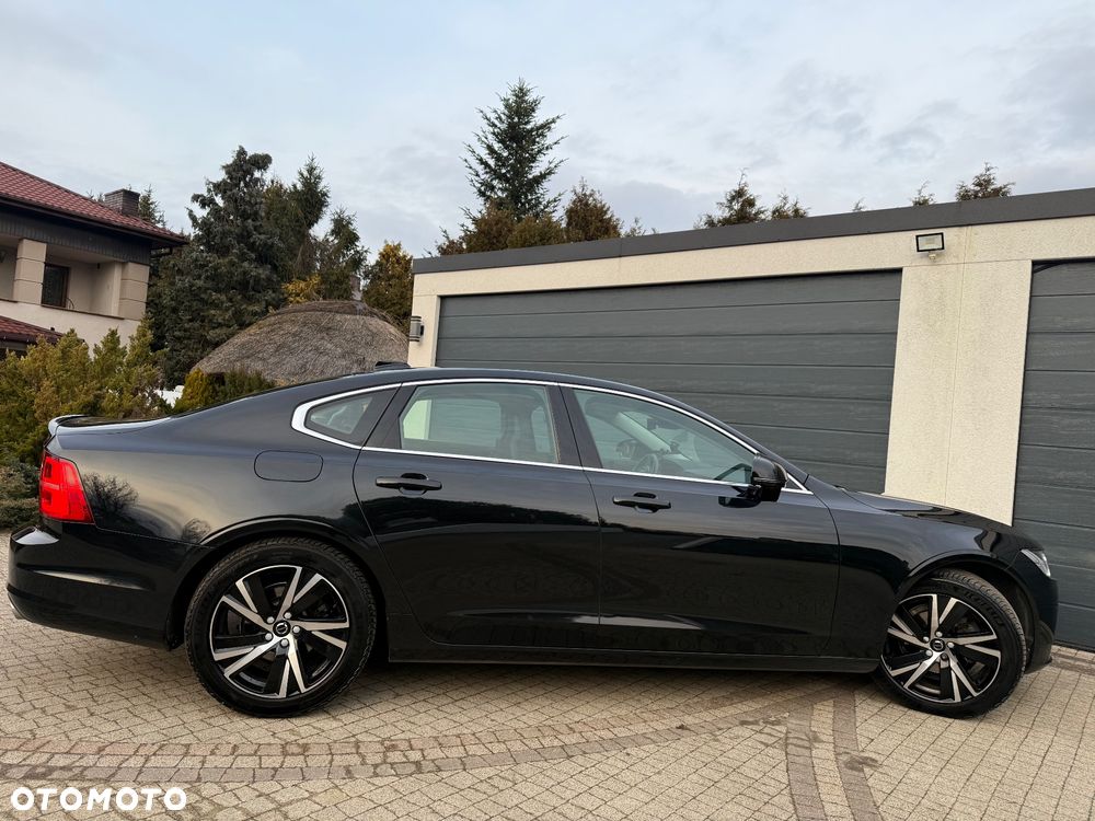 Volvo S90 - 25