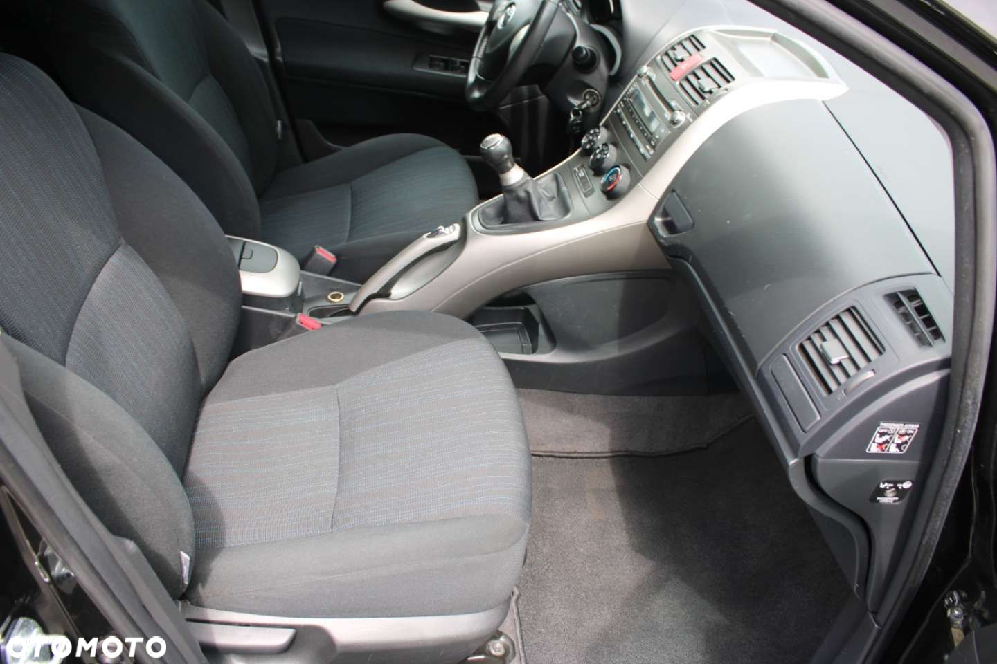 Toyota Auris - 28