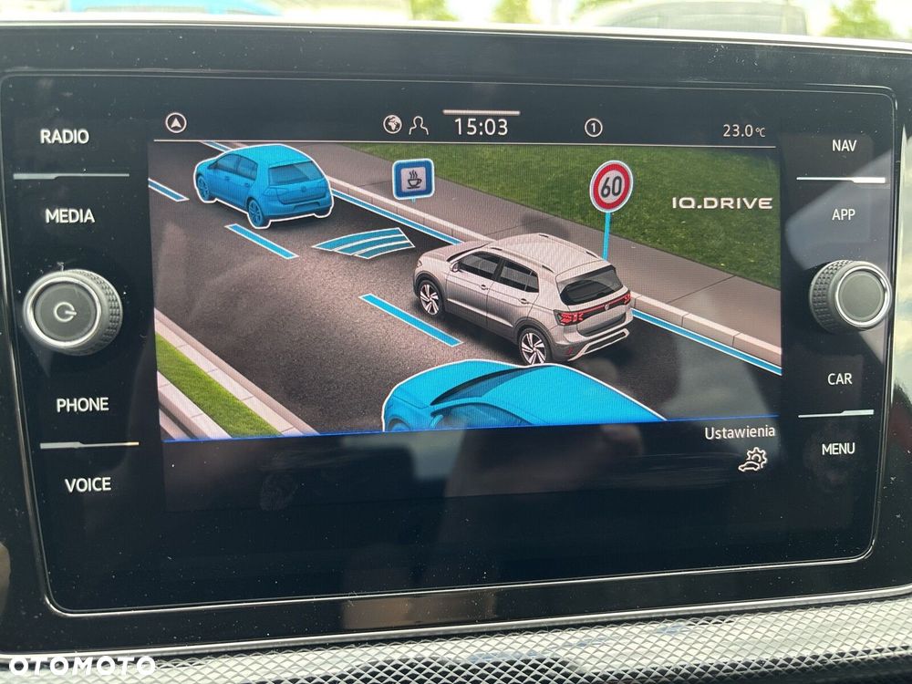 Volkswagen T-Cross - 34