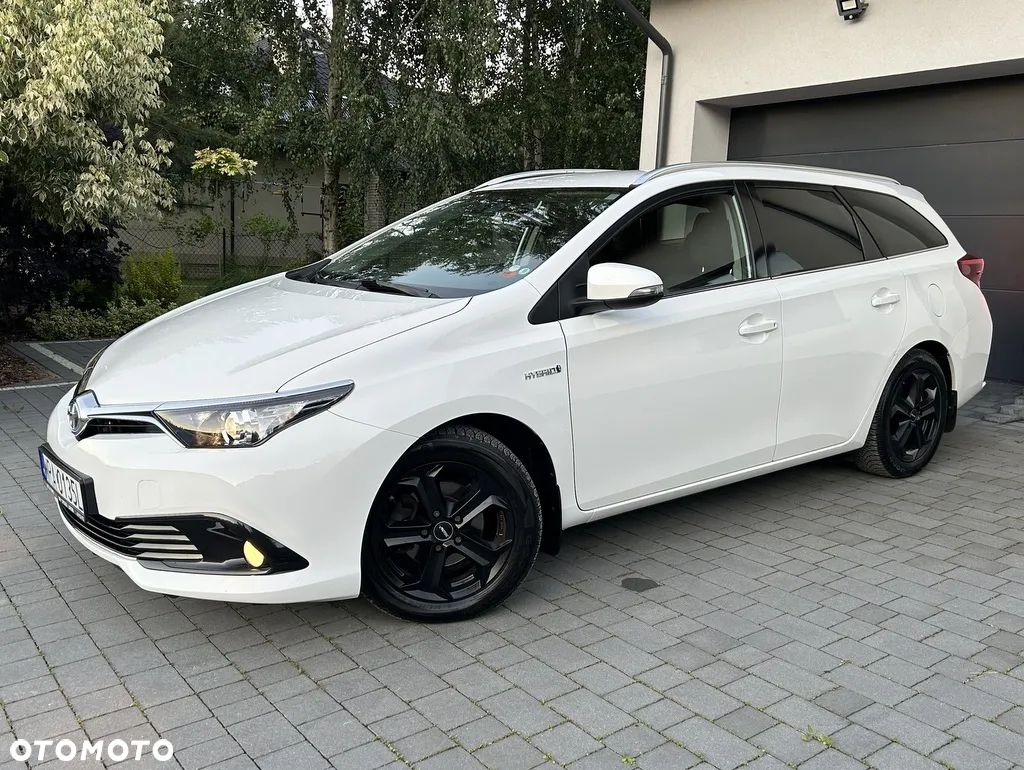 Toyota Auris - 10