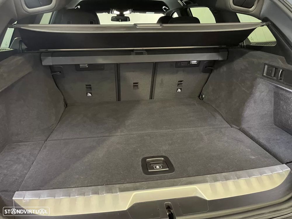 BMW 320 e Corporate Edition Auto - 41