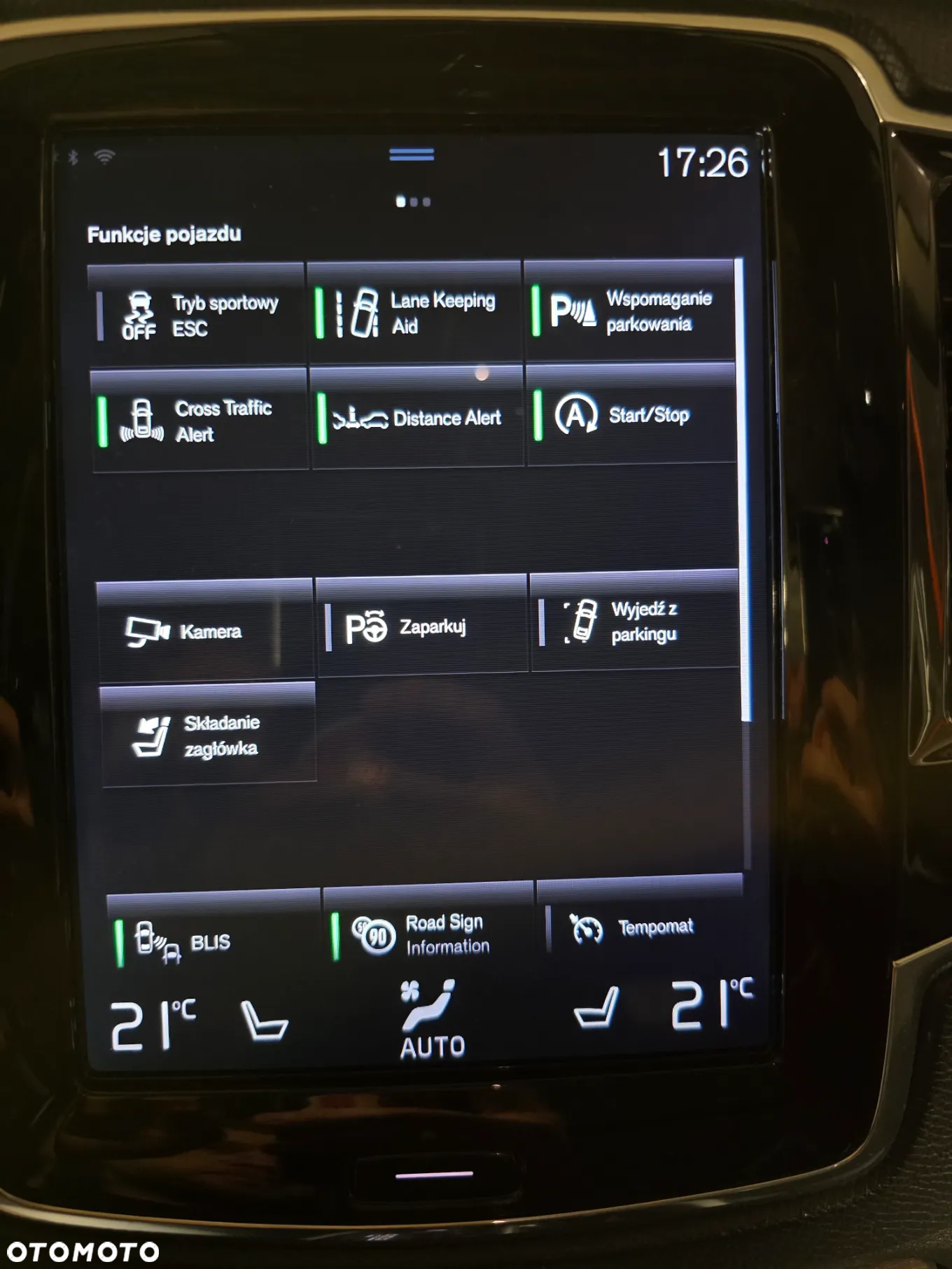 Volvo XC 90 T6 AWD Momentum 7os - 23