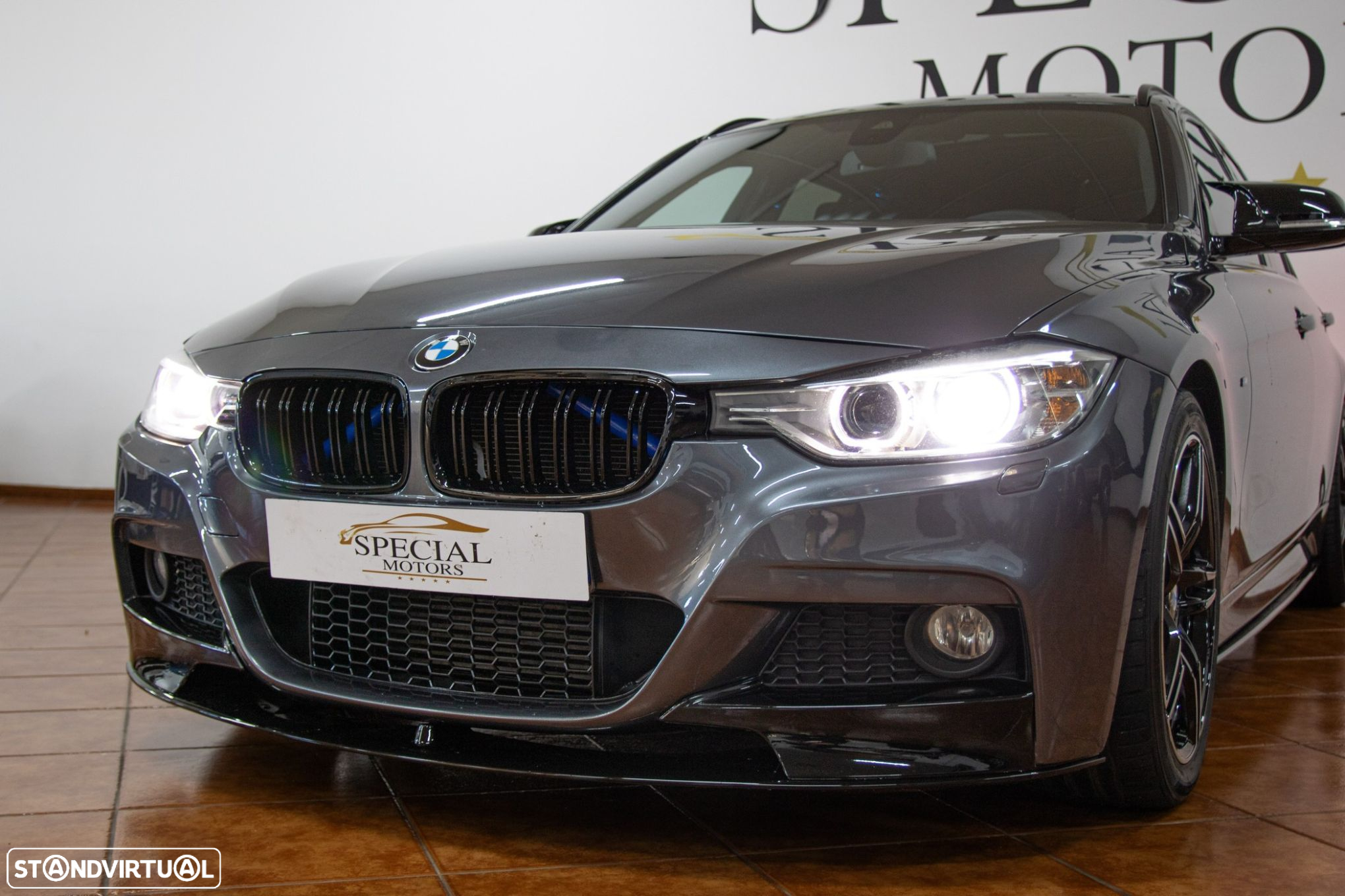 BMW 320 d Touring Auto Pack M - 13