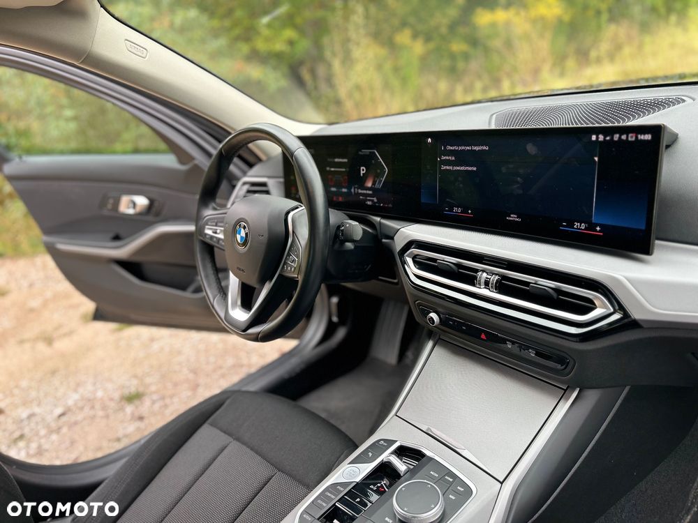 BMW Seria 3 320d mHEV sport - 30