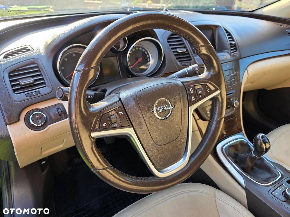 Opel Insignia 2.0 CDTI EcoFLEX Cosmo - 13