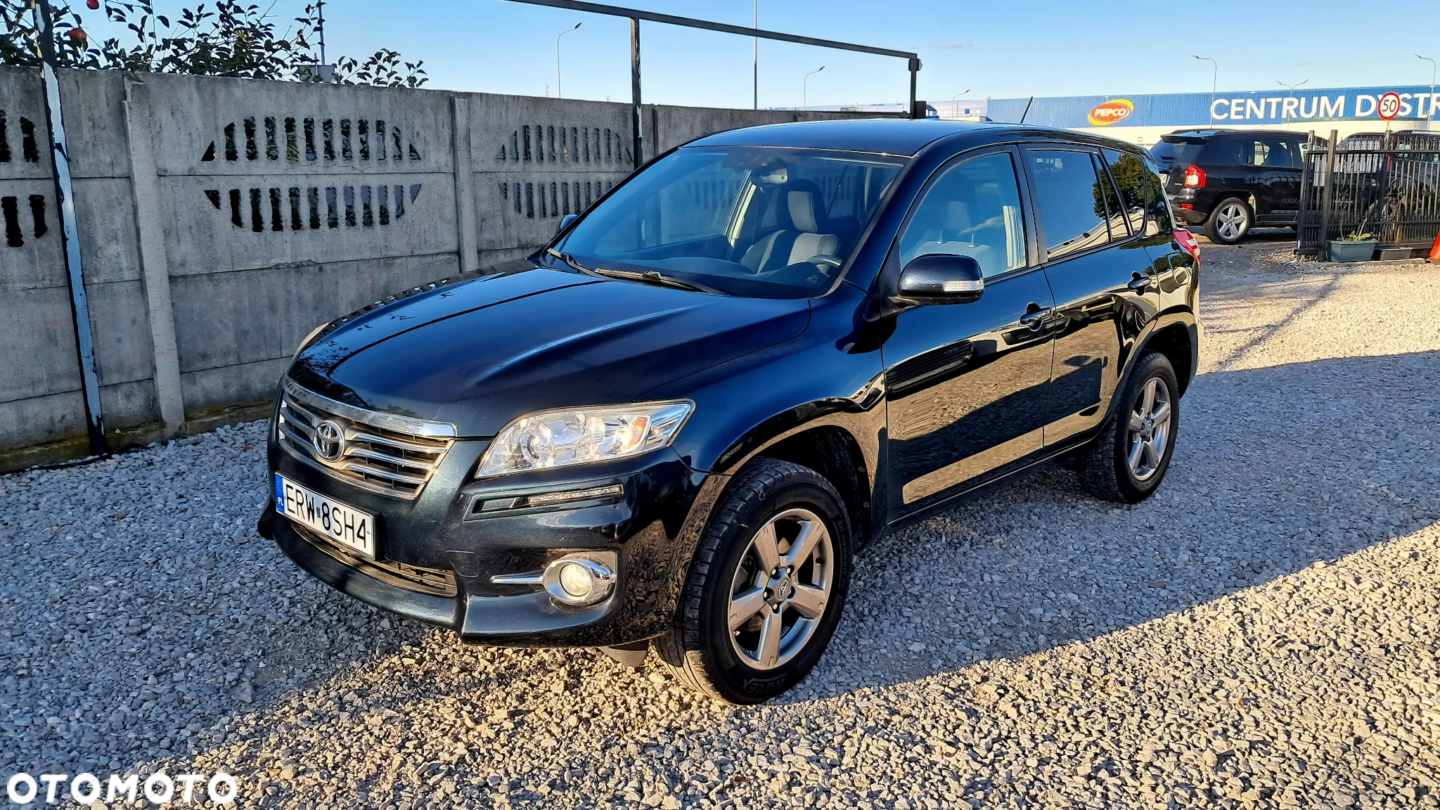 Toyota RAV4 2.0 VVT-i Premium - 27