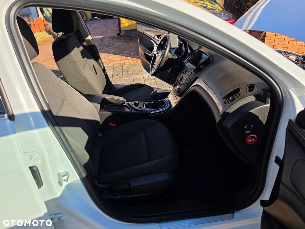 Opel Insignia - 20