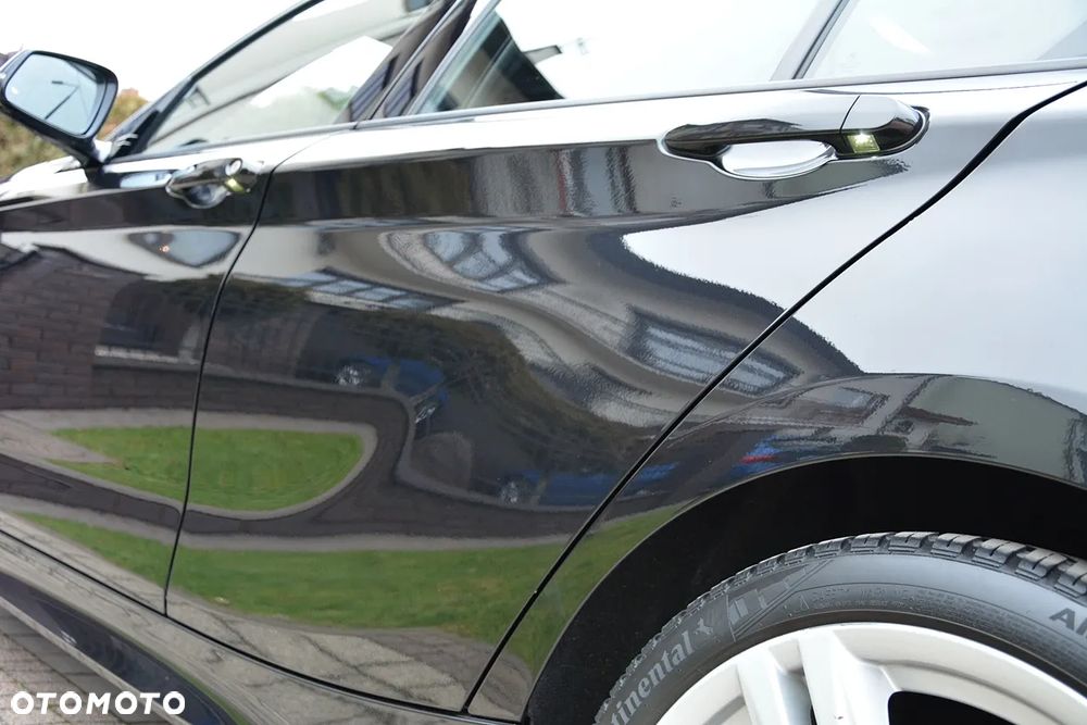 BMW Seria 1 125d - 32