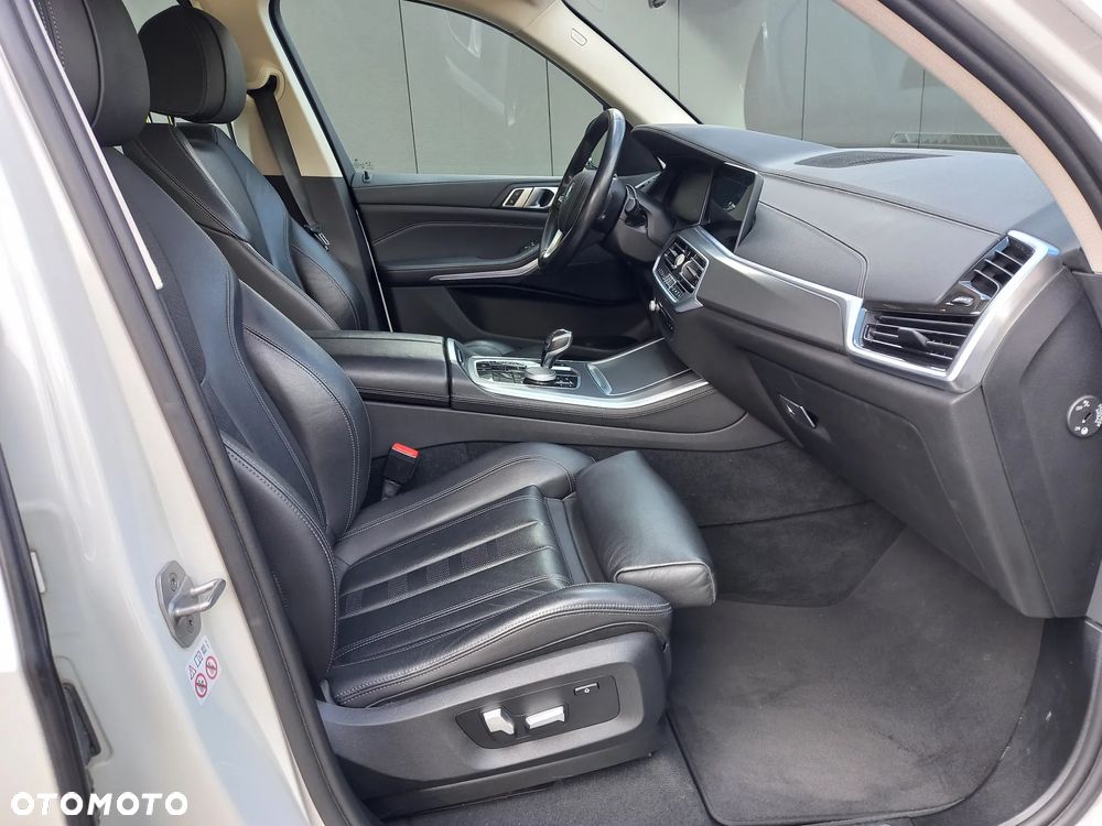 BMW X5 xDrive30d xLine - 4