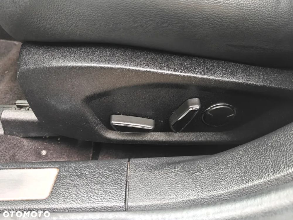 Ford Fusion 2.0 EcoBoost Titanium - 22