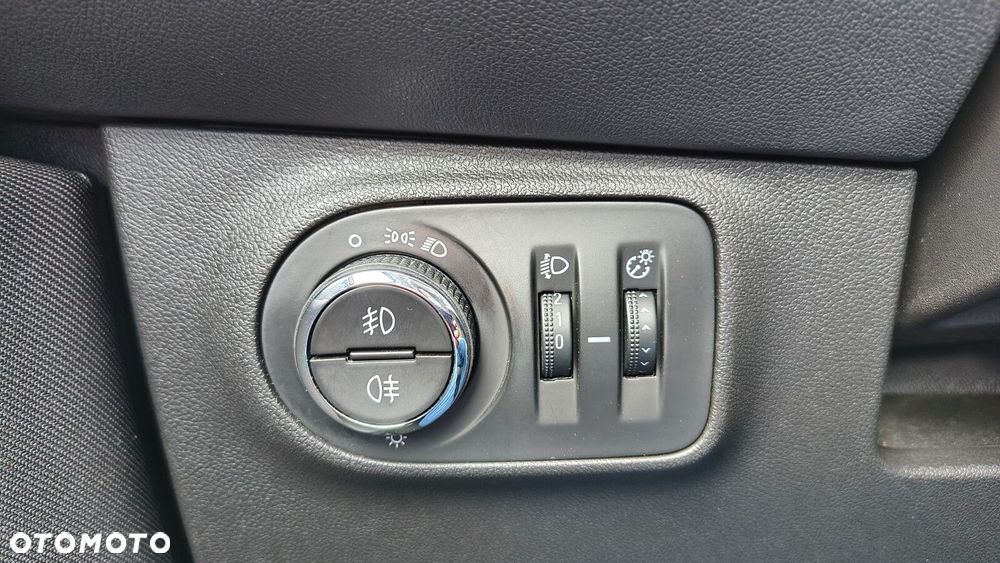 Opel Corsa - 20