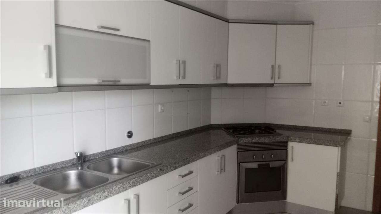 Apartamento em Figueira da Foz, Tavarede - Grande imagem: 4/14