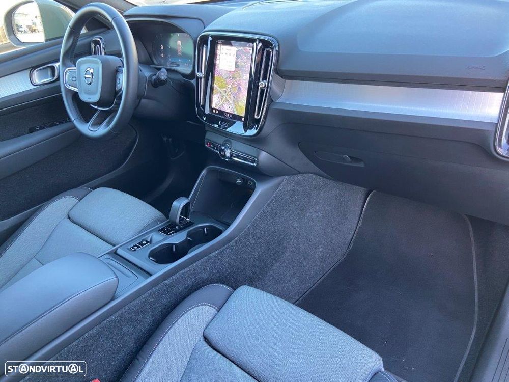 Volvo XC 40 2.0 B3 Core - 7