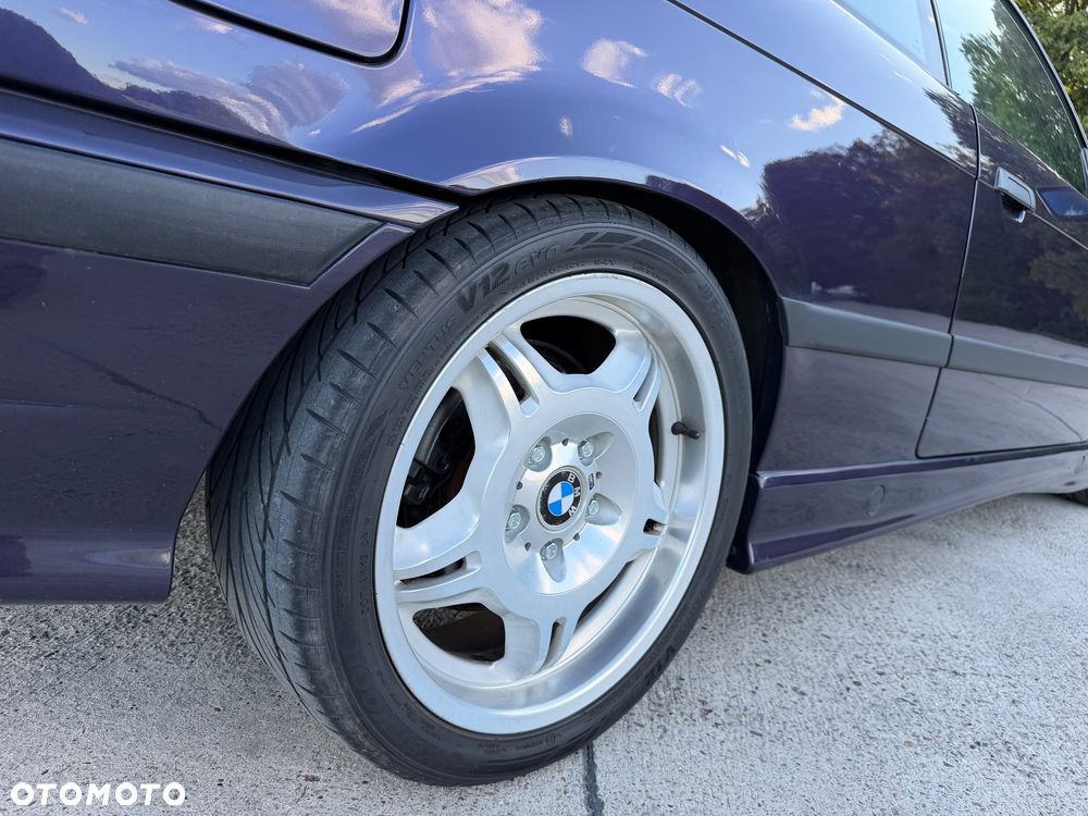 BMW Seria 3 328i - 7