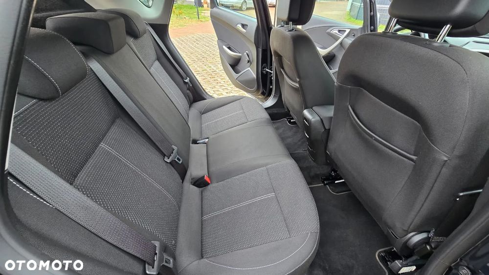 Opel Astra 2.0 CDTI DPF Automatik Design Edition - 15