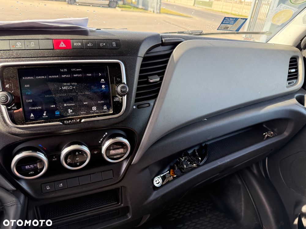 Iveco Daily 35s18  Chłodnia 8 Palet - 10