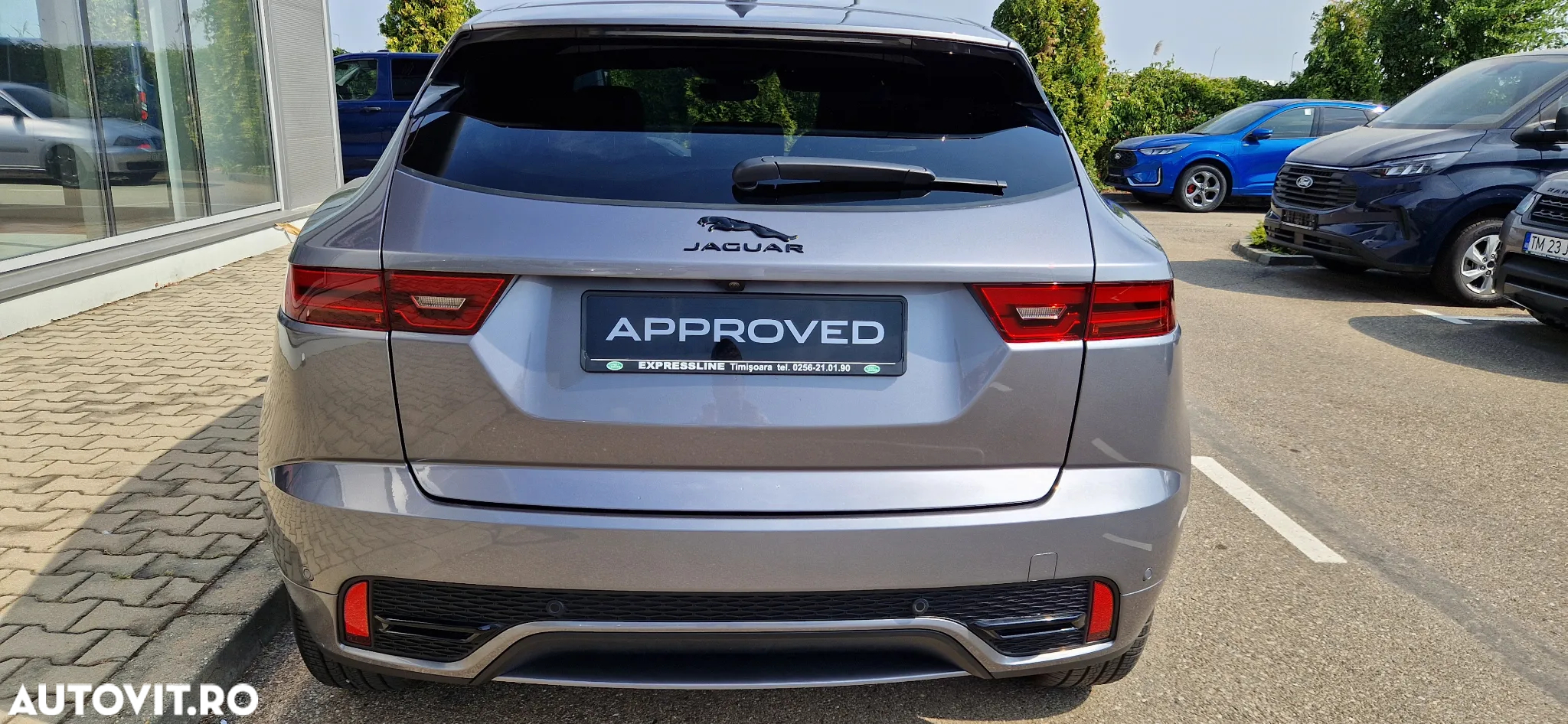 Jaguar E-Pace D165 AWD R-Dynamic SE - 4