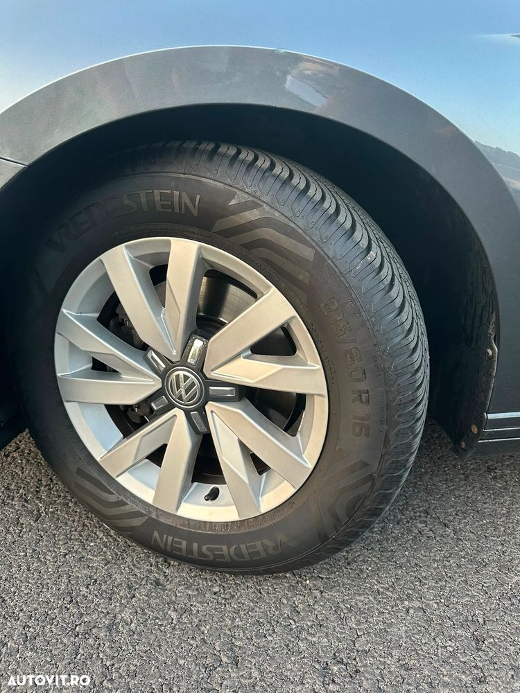 Volkswagen Passat 1.4 TSI BlueMotion Technology DSG Comfortline - 22
