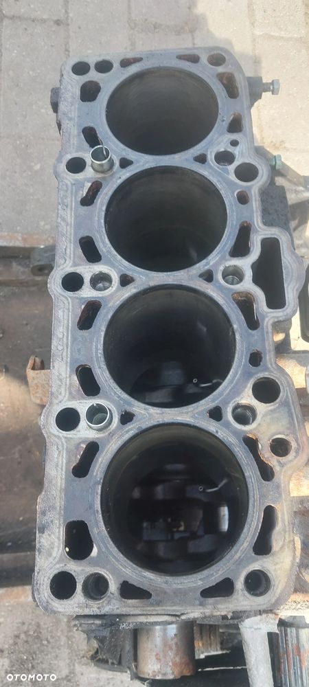 Blok silnika vw 1.9 tdi BKC - 3