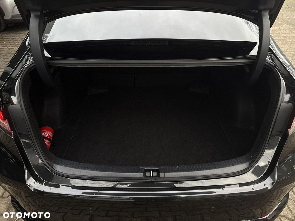 Toyota Corolla 1.5 Style MS - 21