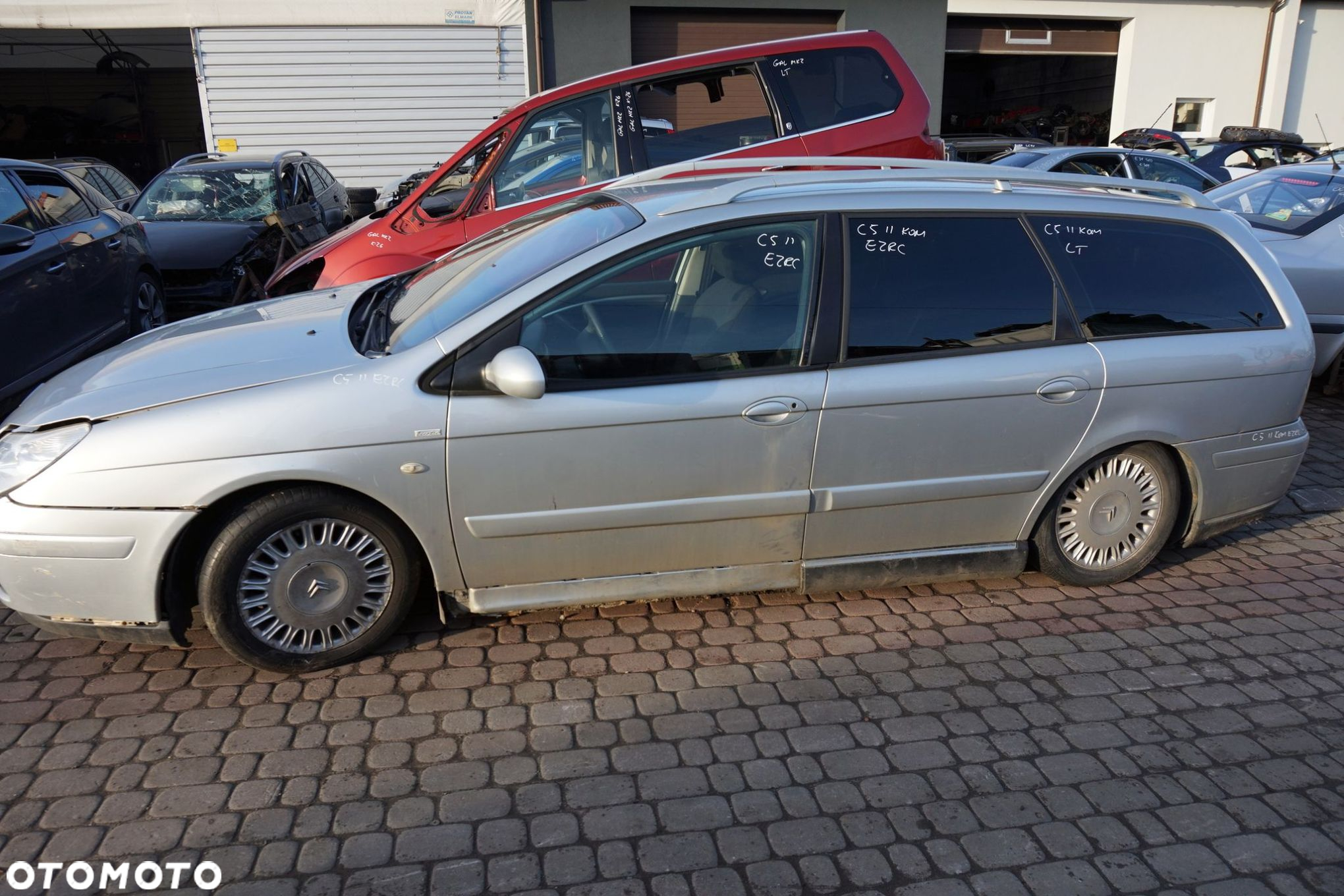 CITROEN C5 II LIFT KOMBI 2005 EZRC 2.0 HDI DW10BTED4 136KM 20MB02 SREBRNY na części - 2
