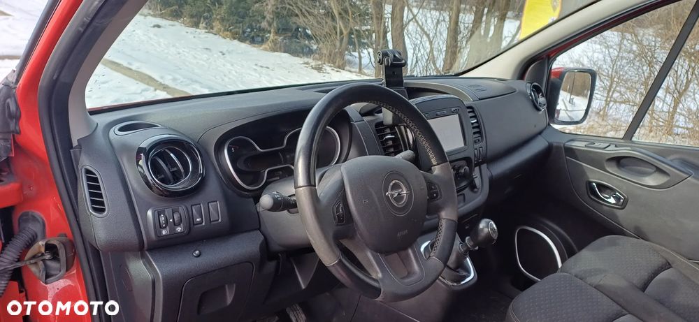 Opel Vivaro - 12