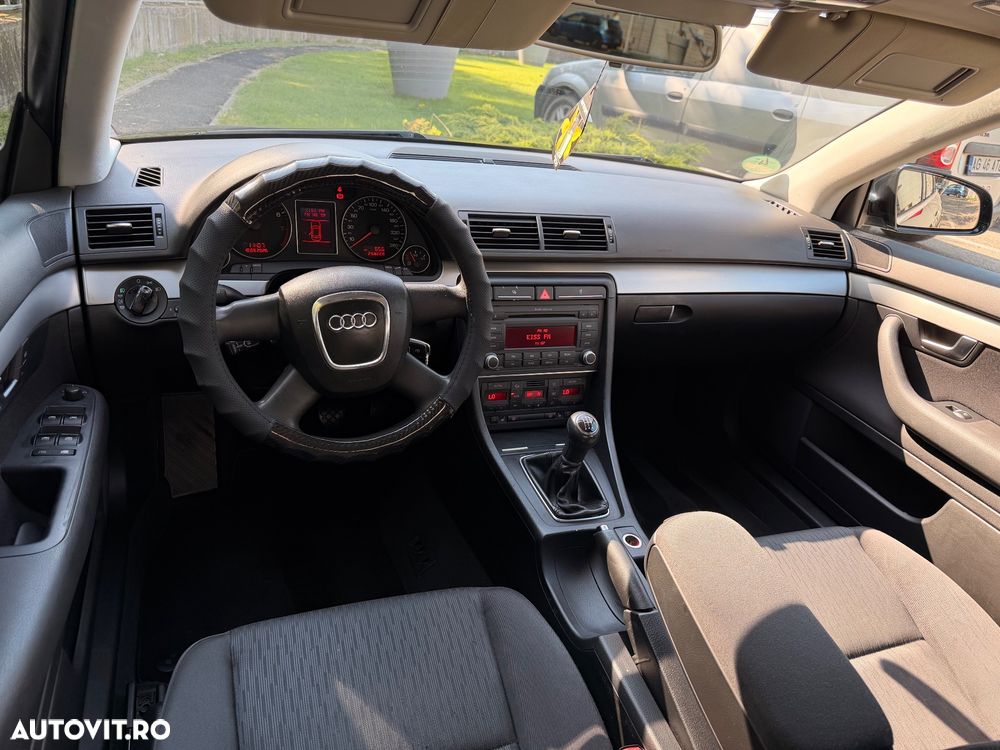 Audi A4 Limuzina 1.6 - 22