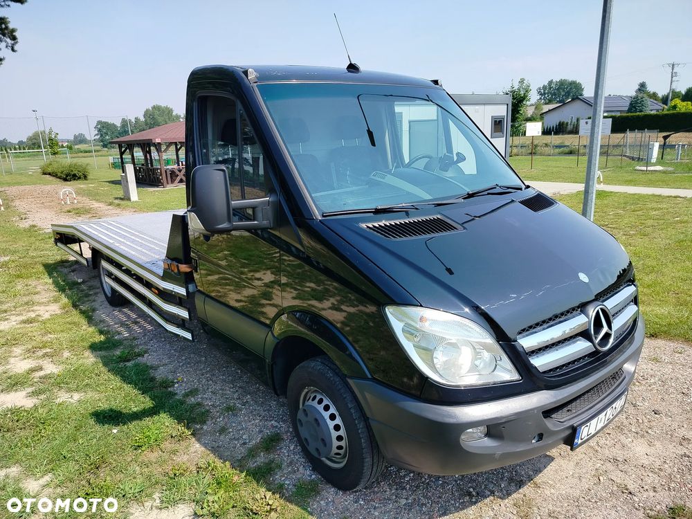 Mercedes-Benz Sprinter - 1
